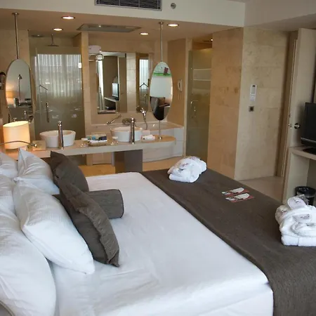 Doubletree By Hilton Ankamall 5*