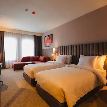 Szálloda Doubletree By Hilton Ankamall