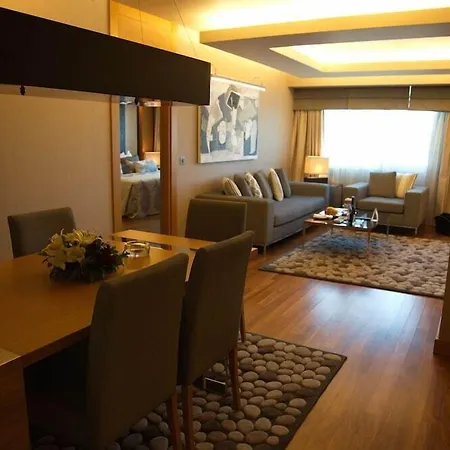 Szálloda Doubletree By Hilton Ankamall 5*