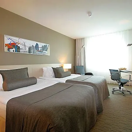 Szálloda Doubletree By Hilton Ankamall 5*