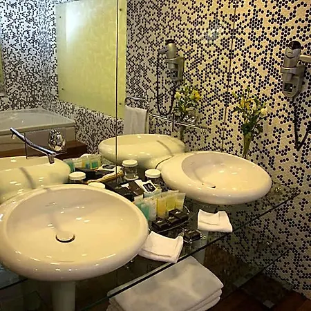 Hotel Doubletree By Hilton Ankamall 5*